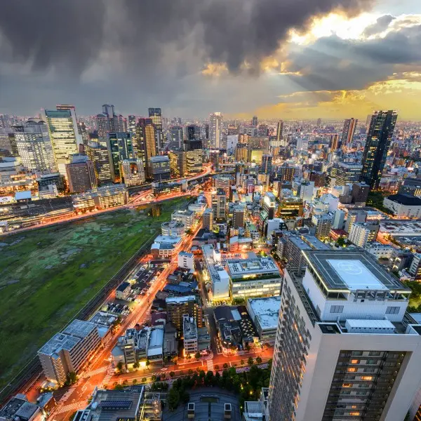 גלה את אוסקה – הפנינה המודרנית בלב יפן