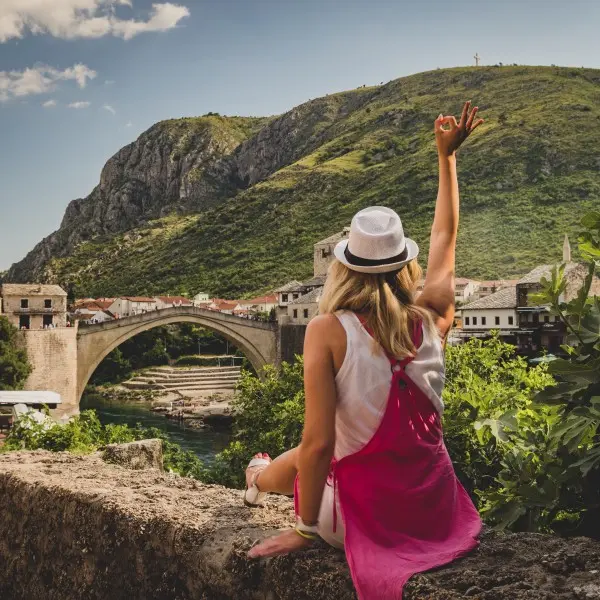 גלו את מוסטאר – הפנינה הססגונית של הבלקן מחכה לכם!